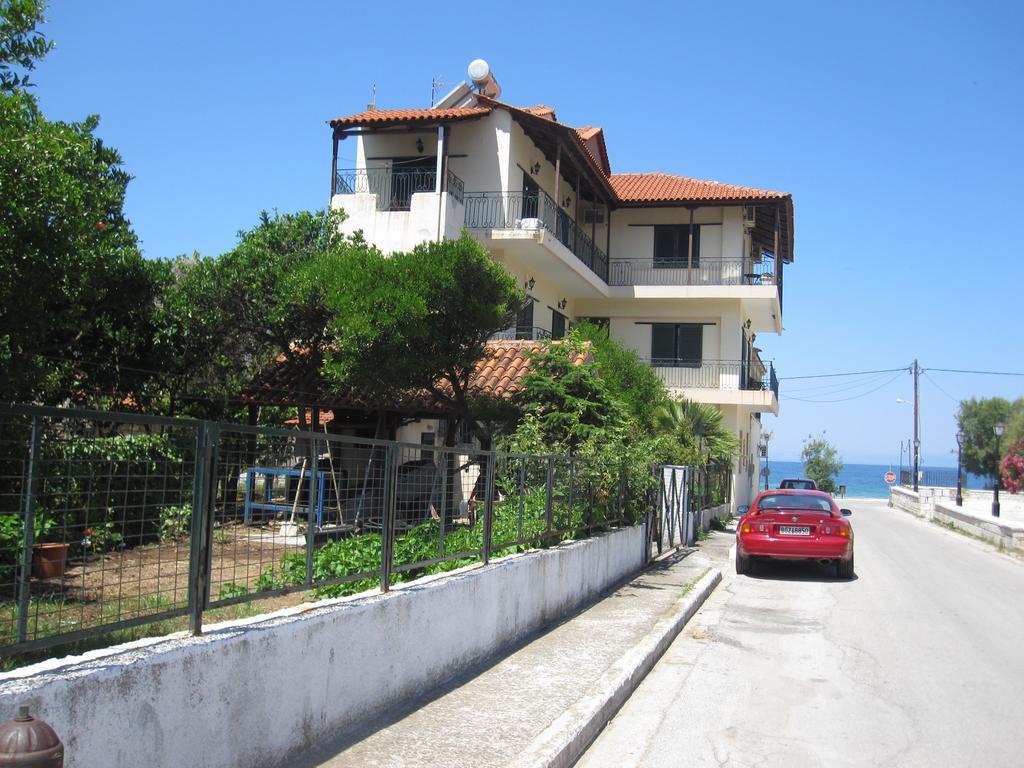 Gorgona Apartment Milina Luaran gambar